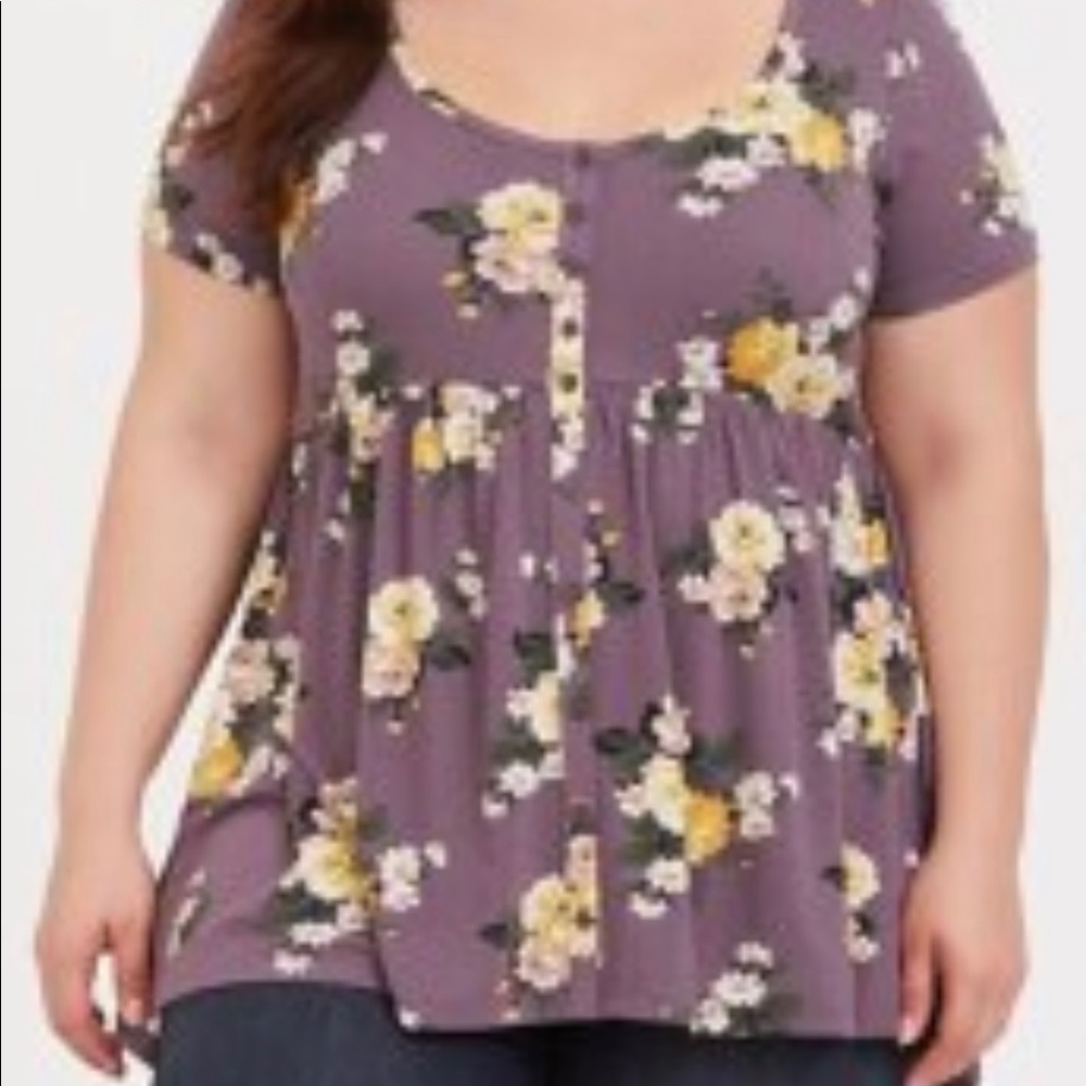 Torrid NWT SIZE 1 floral baby doll tee